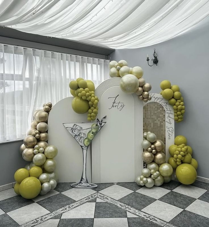 Luxury Theme with Shimmer Wall Themed Customize Backdrop and Balloons Green Themed Birthday Party