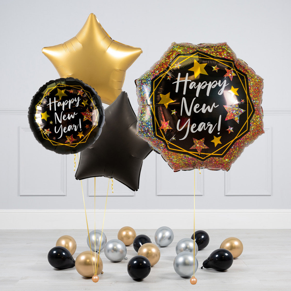 Black and Gold New Year's Eve Balloon Set - Star Balloons, and 'Happy New Year' Designs with Mini Balloons