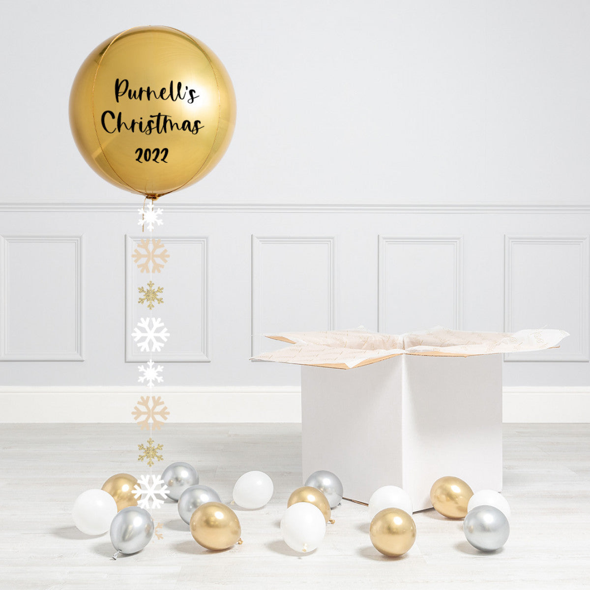 Gold Personalised Helium Balloon with Mini White, Gold and Silver Balloons - Perfect for Christmas Celebration with Customizable Sticker