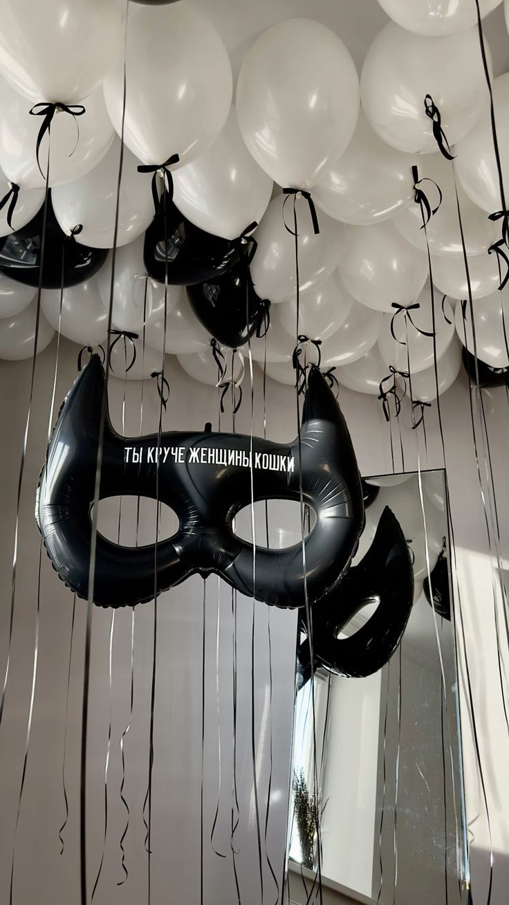 Helium Ceiling Balloon Black and White with Ribbons and Batman Musk - Superhero, Marvel-Themed, Batman-Themed Perfect for any Occasions
