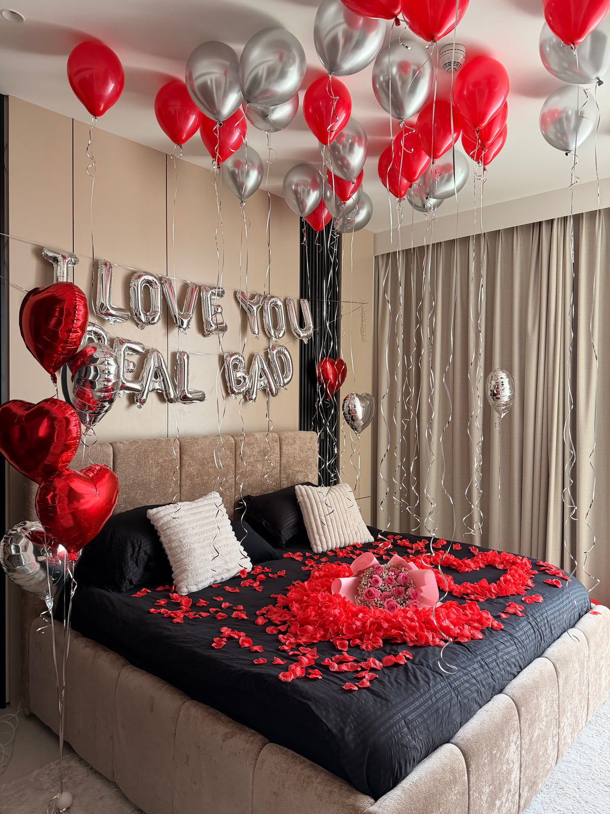 (228ProductCode)Balloon & Banner Bash - Surprise Birthday Celebration!