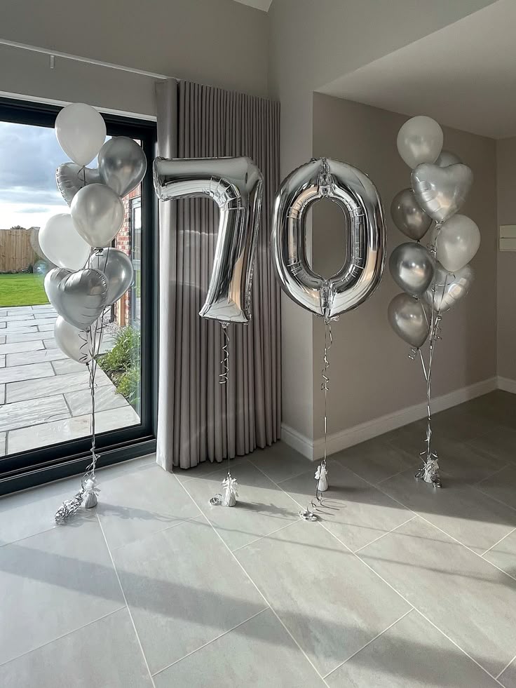 Helium Balloons Two Number Set Silver '70' and Heart-Shaped with Latex Gray, Silver, White and Pearl White Bunch - Perfect for any Occasions!