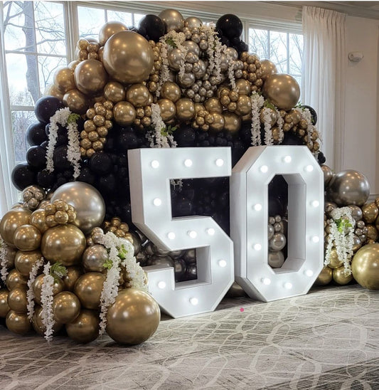 Balloon Black and Gold Wall Backdrop with LED ‘50’ Marquee Number and Flowers Decor Setup - Perfect for special occasions