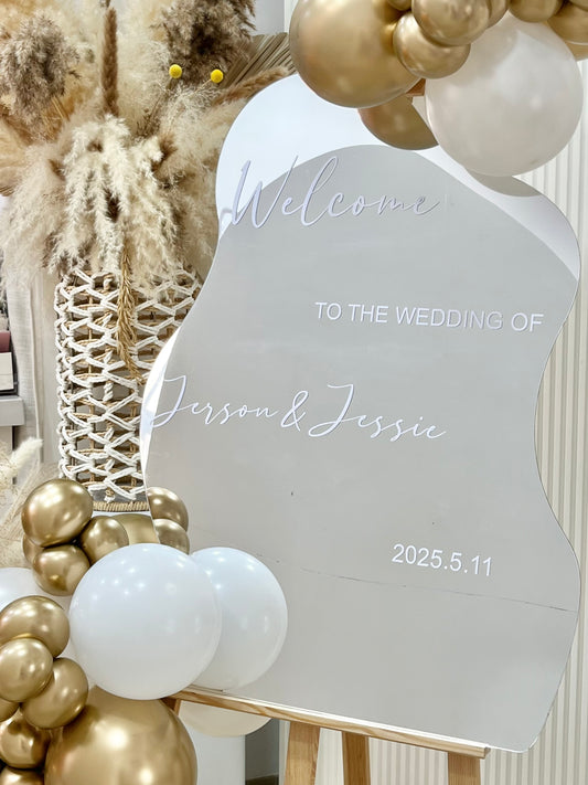 Wooden Stand with Mirror Frame Customizable with Sticker and Balloons Decor - Perfect for special occasion!