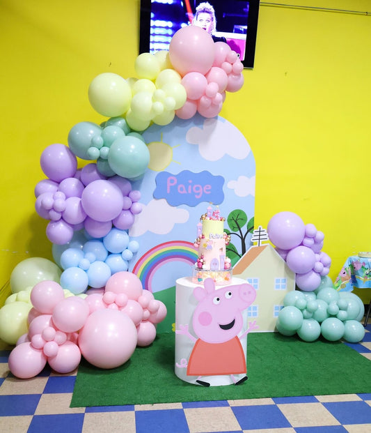 Full Set Customizable Board Peppa Pig Scene Backdrop with Balloon Pink, Green, Purple, Yellow and Blue with Peppa Pig Standee - Peppa Pig-Themed Perfect for special occasions