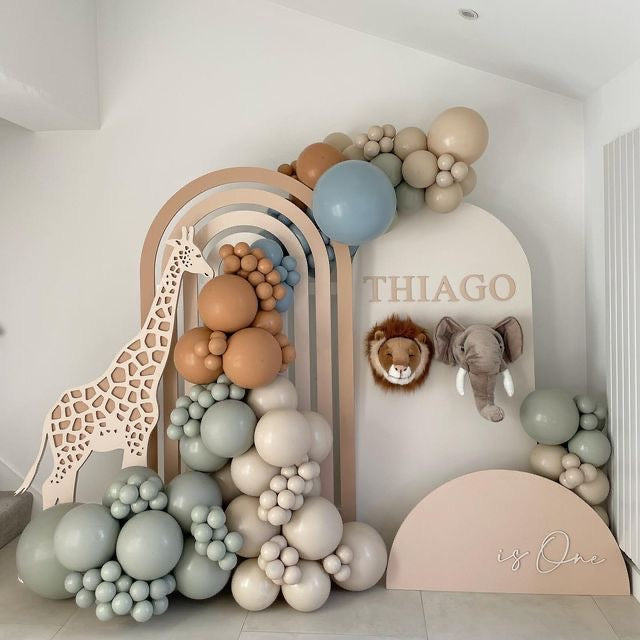 Customizable Board Jungle Backdrop with Balloon Brown, Sand White, Green and Blue - Safari-Themed Perfect for special occasions