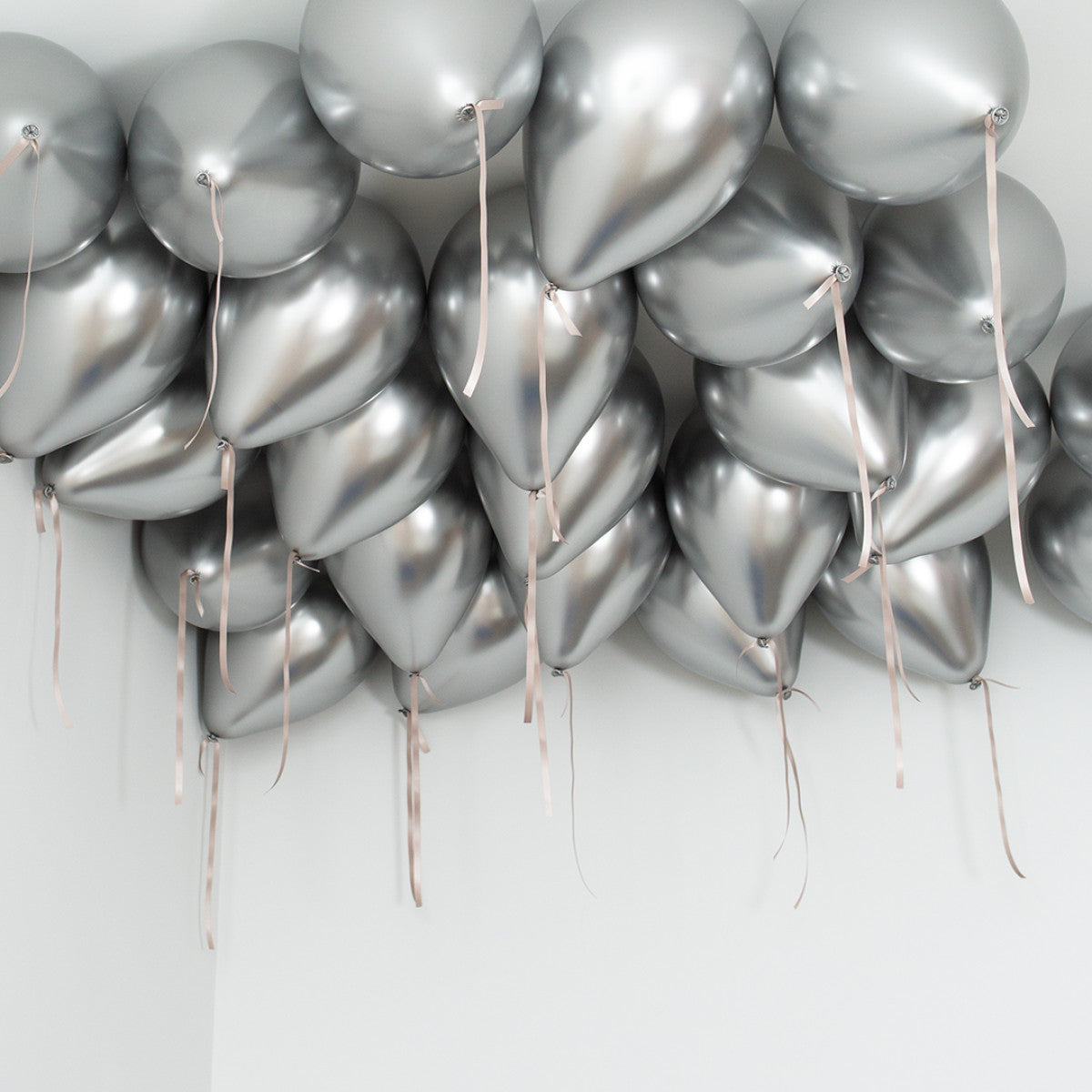 Silver Chrome Helium Ceiling Balloons Elevate Your Celebration with Stunning Helium Ceiling Balloons Helium Balloon Bouquet