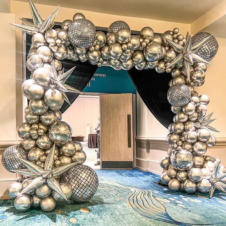 Organic Arrangement Garland Balloon Light Gold with Disco Ball Foil and Starburst accents - Perfect for special occasion
