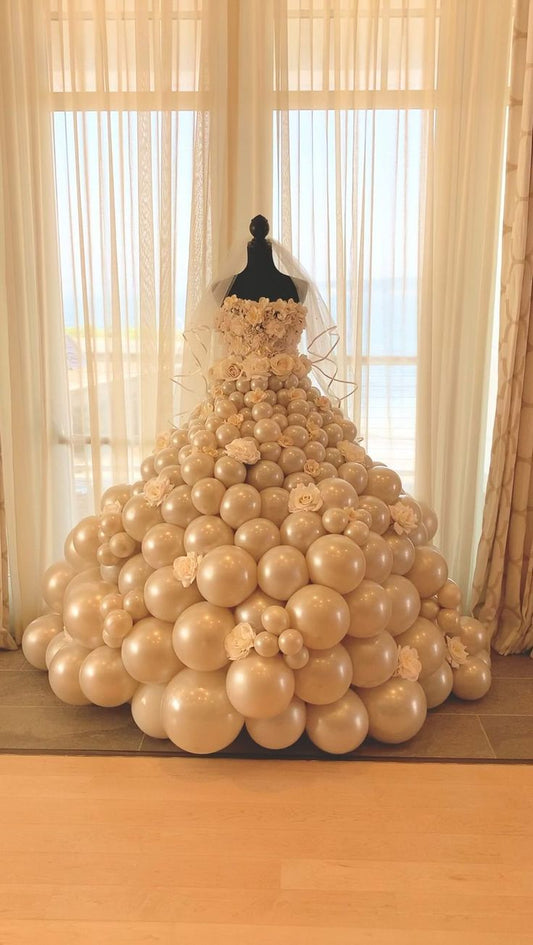 Personalise White Wedding Dress Balloons with White Artificial Flowers and Veil - Perfect for Bride To Be, Wedding, Bridal Shower, Proposal Special Occasions