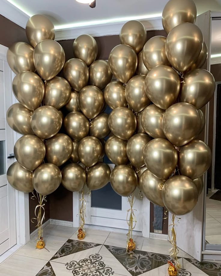 Latex Helium Bunch Light Gold Balloons with Gold Strings - Perfect for Special Occasions!