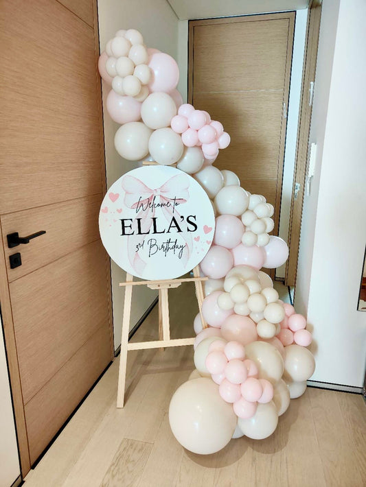 Customizable Round KT Board with Wooden Stand Welcome Board, Organic Balloon Light Pink and Beige Chain Arrangement - Perfect for any occasions!