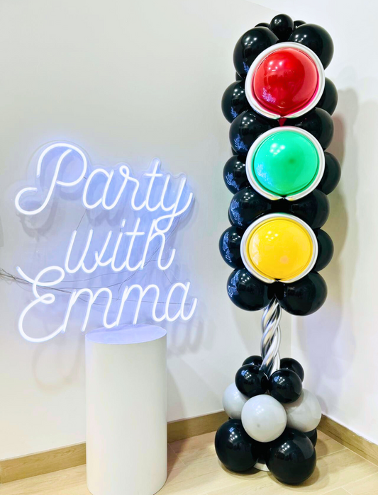 Traffic Light Balloon Stand – Fun, Vibrant Décor for Car-Themed Parties, Birthdays & Celebrations