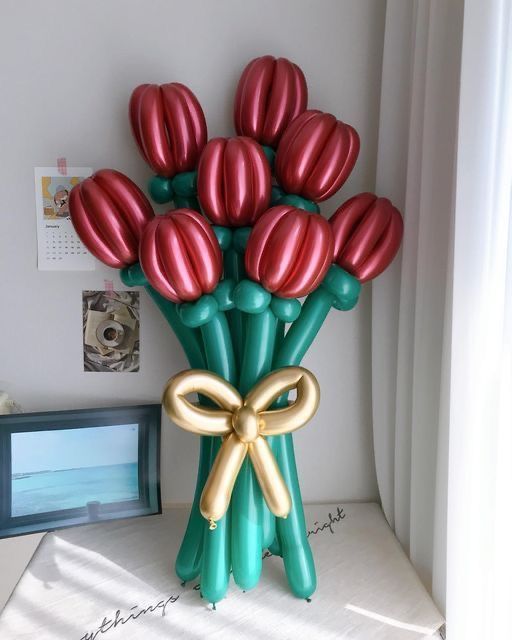 Customize Balloon Bouquet Flowers Colors Red, Green and Light Gold - Perfect for any special occasions!