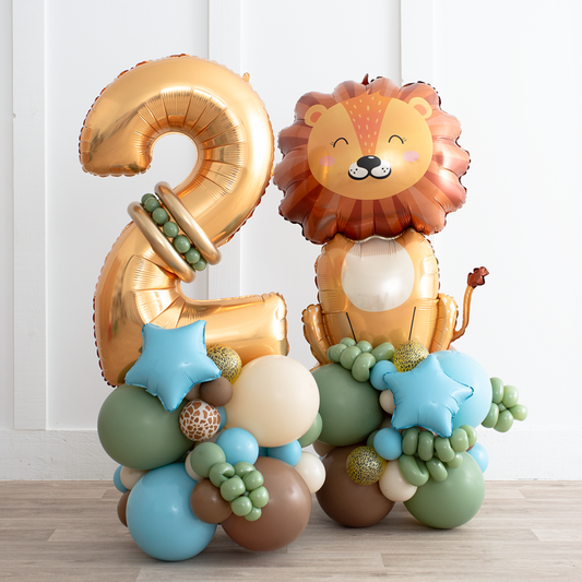 Number Balloon on Stand ‘2’ with Lion, Animal Print, and 260Q Accents – Perfect for Safari and Jungle-Themed Events