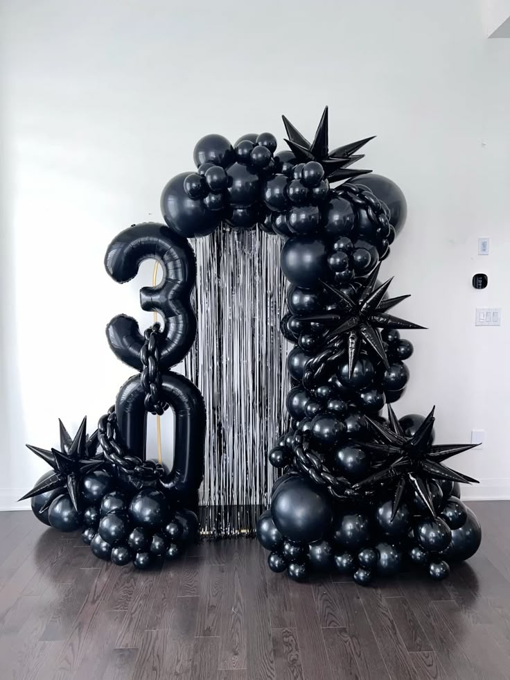 Balloon Chain Organic Arrangement Black with Starburst, Curtain Tassels and Number Balloon '30' - Perfect for any Celebration