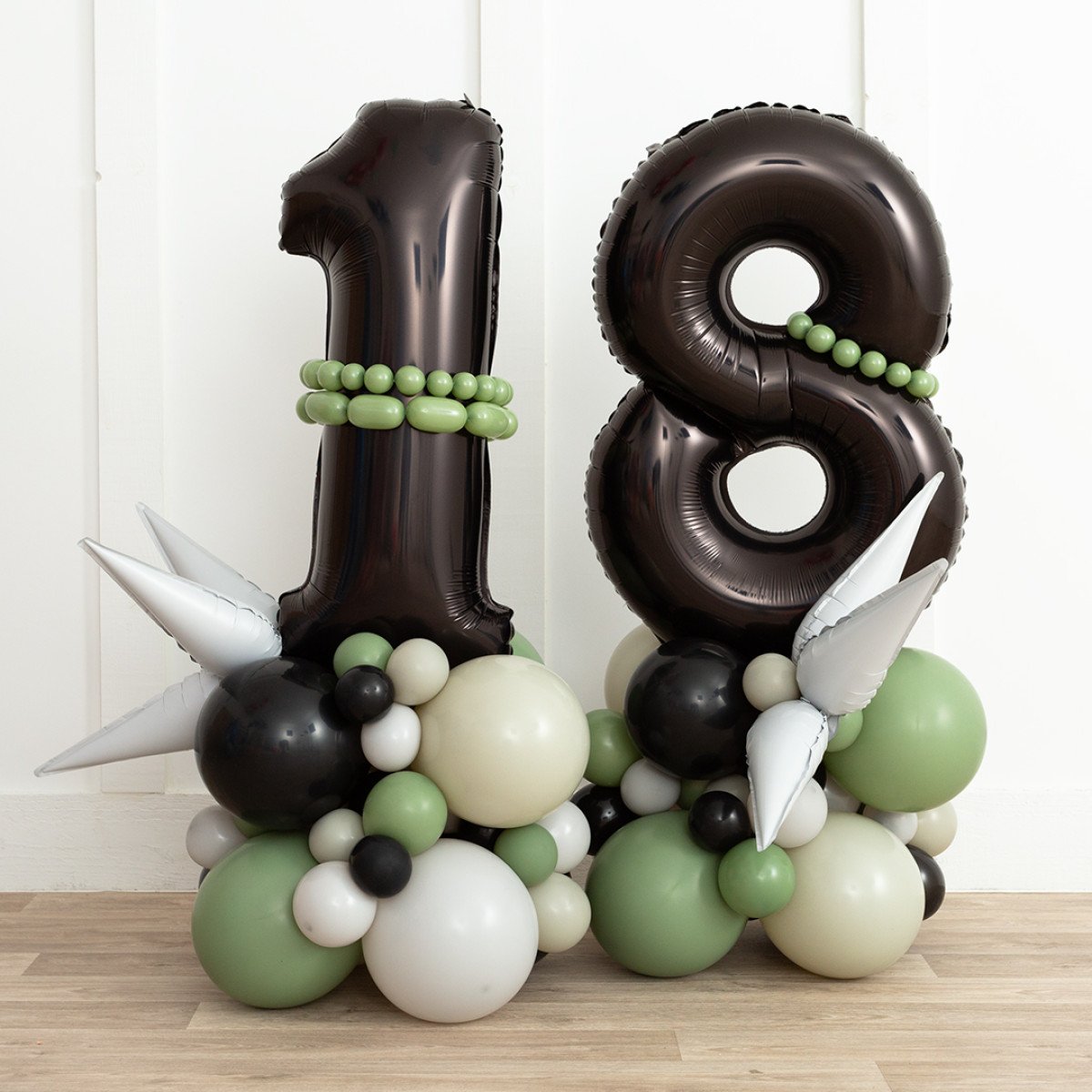 Number Balloon on Stand '18' with Star Accents - Customizable and Balloon Design