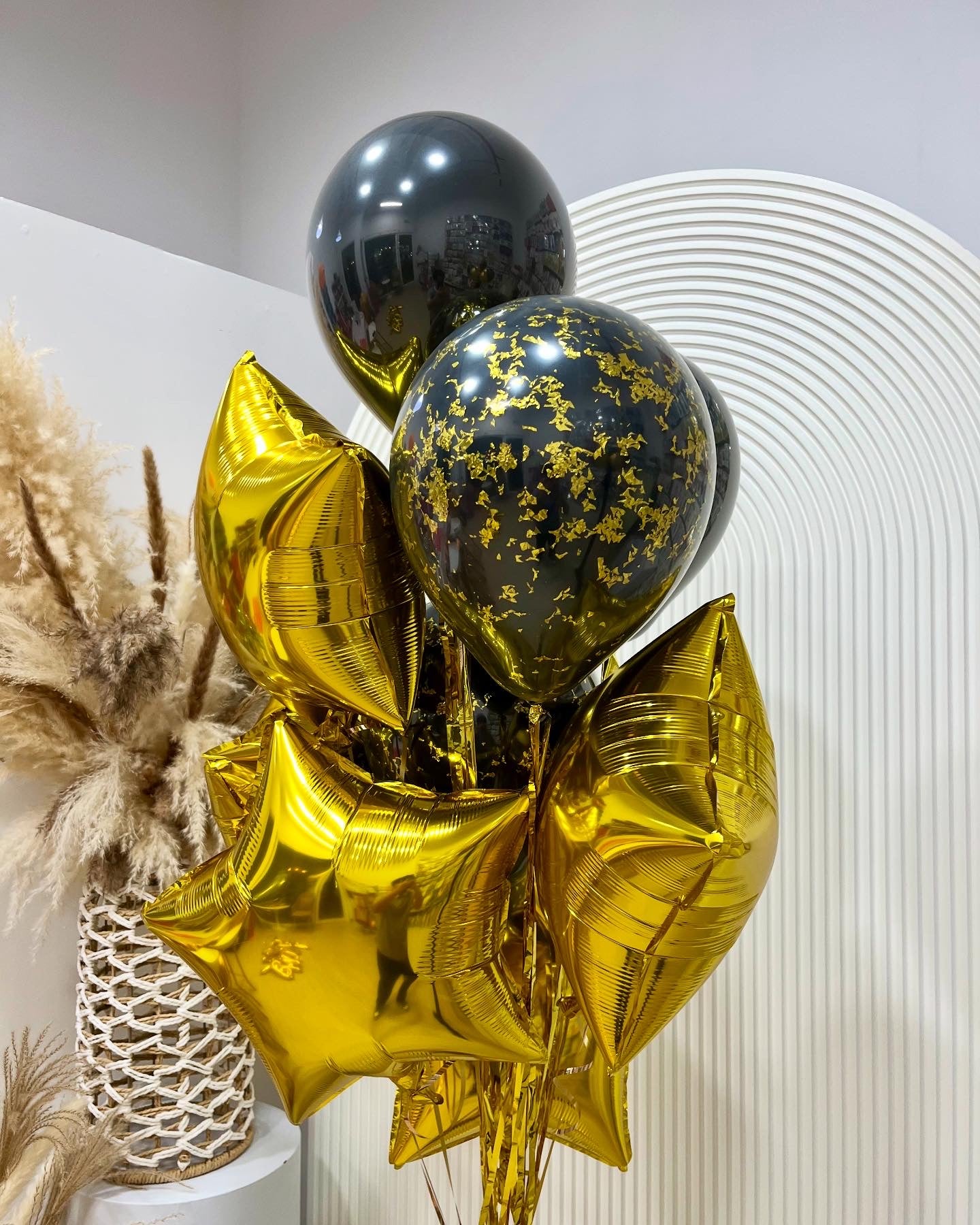 Double Layered Black Latex and Gold Stars and Gold Tassels Helium Balloon Bunch - Perfect for any special occasions!