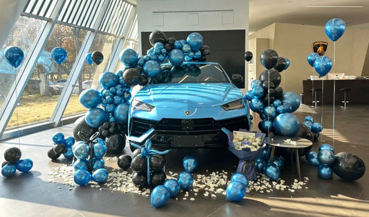 Car Surprise Balloon Design in Metallic Blue and Black – Perfect for Any Bold Celebrations