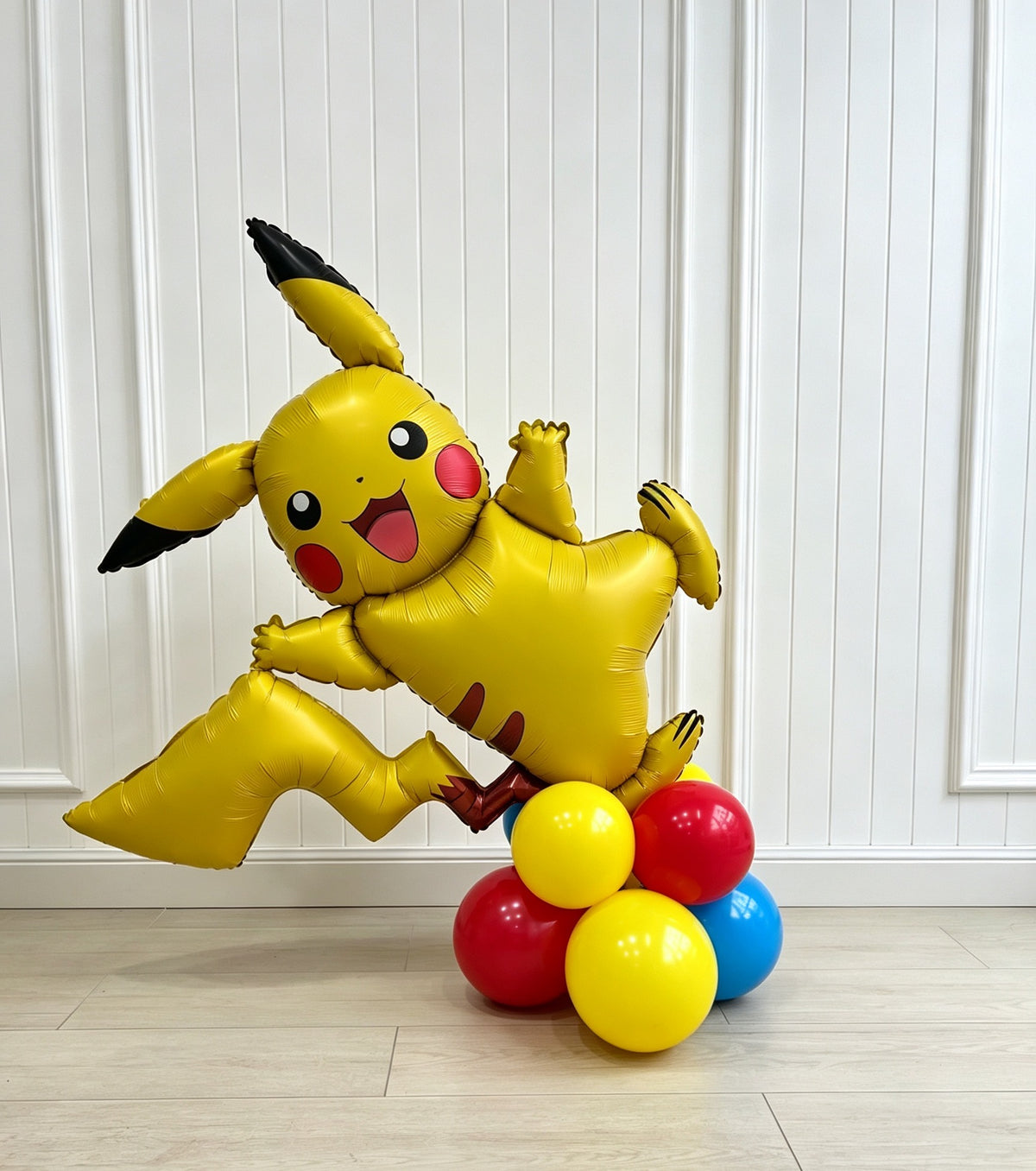 Balloon on Stand Pikachu Balloon Red Yellow Blue - Pokemon Theme