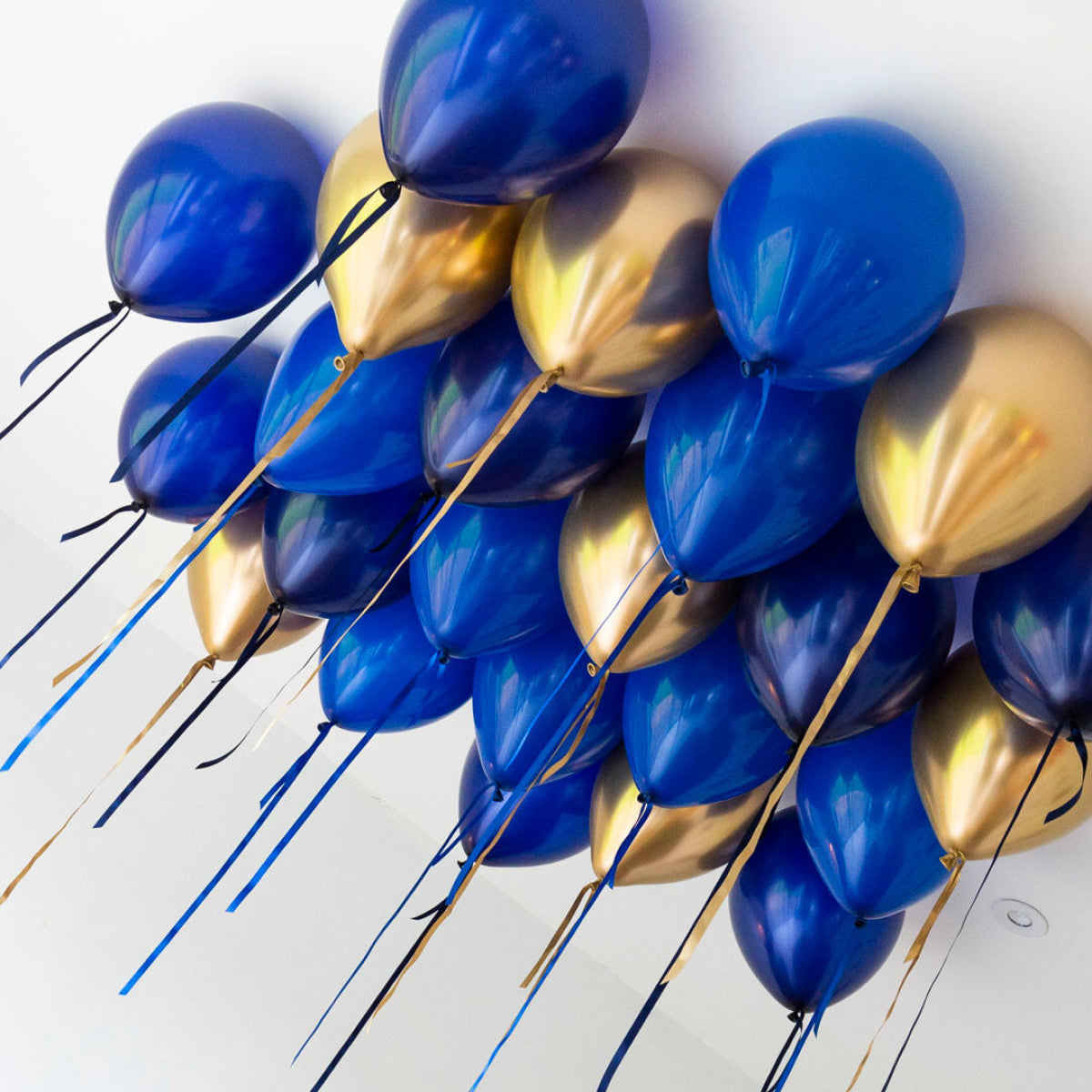 Sapphire Blue Helium Ceiling Balloons Elevate Your Celebration with Stunning Helium Ceiling Balloons Helium Balloon Bouquet