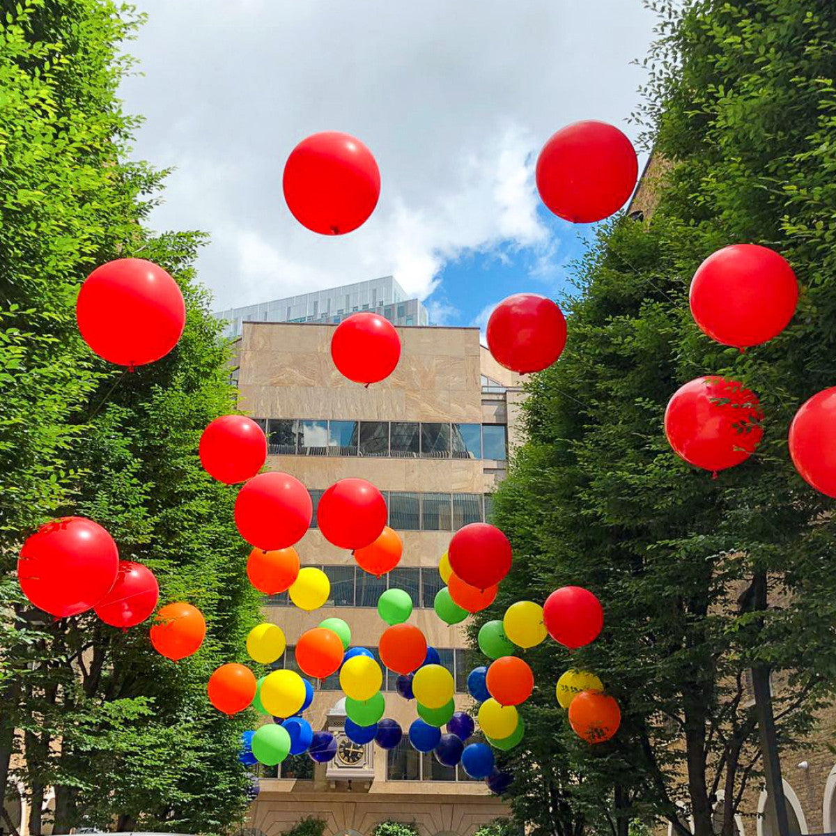 Corporate Pride Suspended Helium Ceiling Balloons Elevate Your Celebration with Stunning Helium Ceiling Balloons Helium Balloon Bouquet