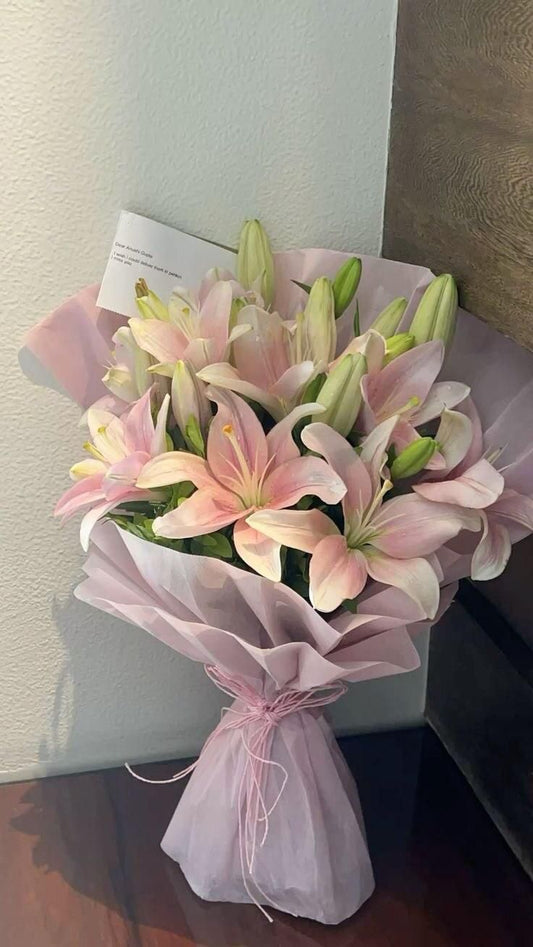 Lilies - Floral Fresh Bouquet