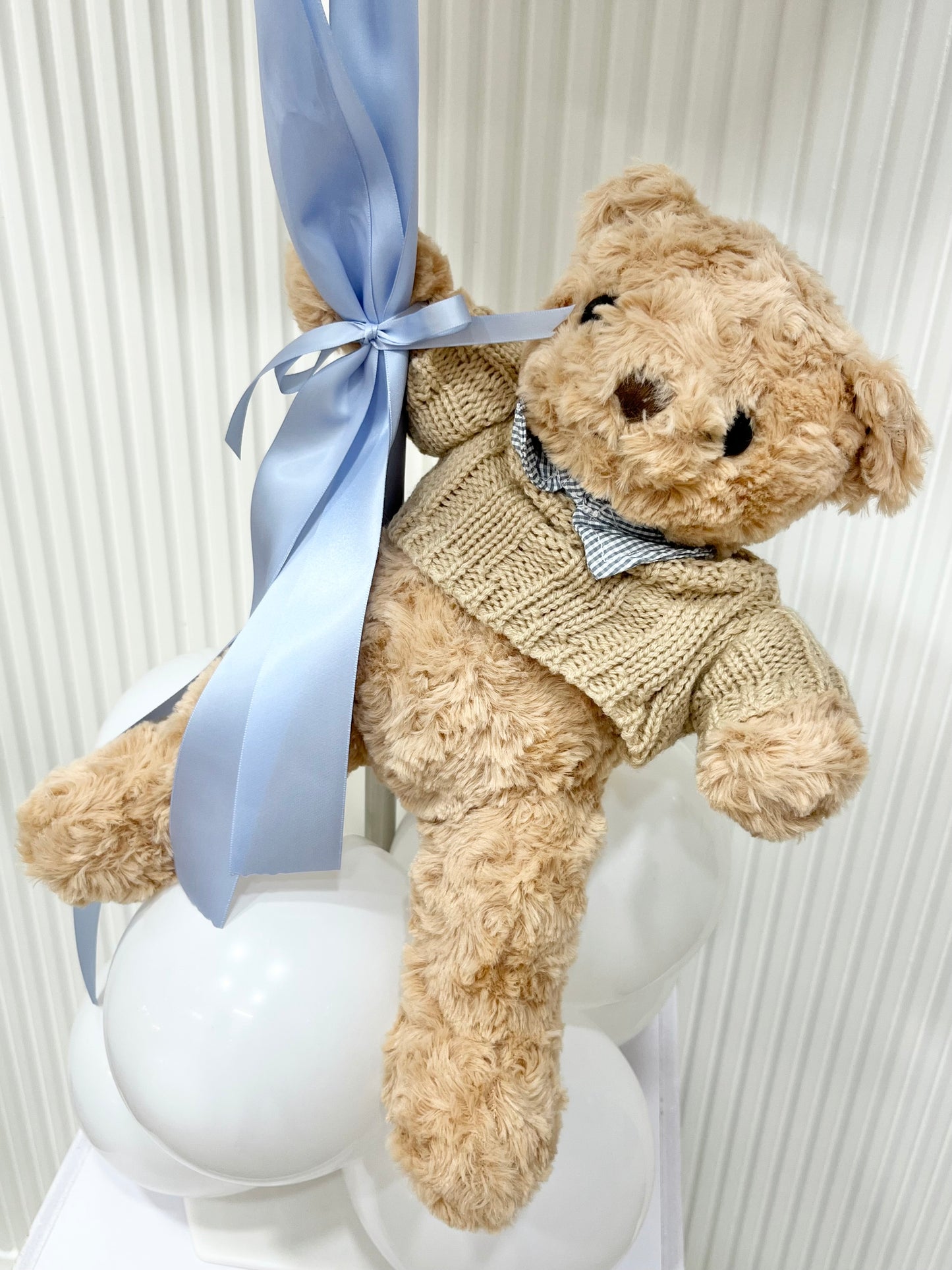 Customizable Balloon Blue and Dust White Centerpiece with Teddy Bear and Ribbons - Perfect for any Occasions