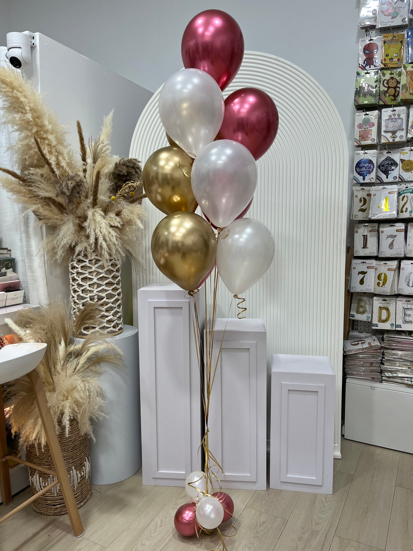 Latex Helium Balloon Light Gold, Pearl White and Chrome Pink Bunch with Strings and Mini Balloons Accents - Perfect for any special occasions!