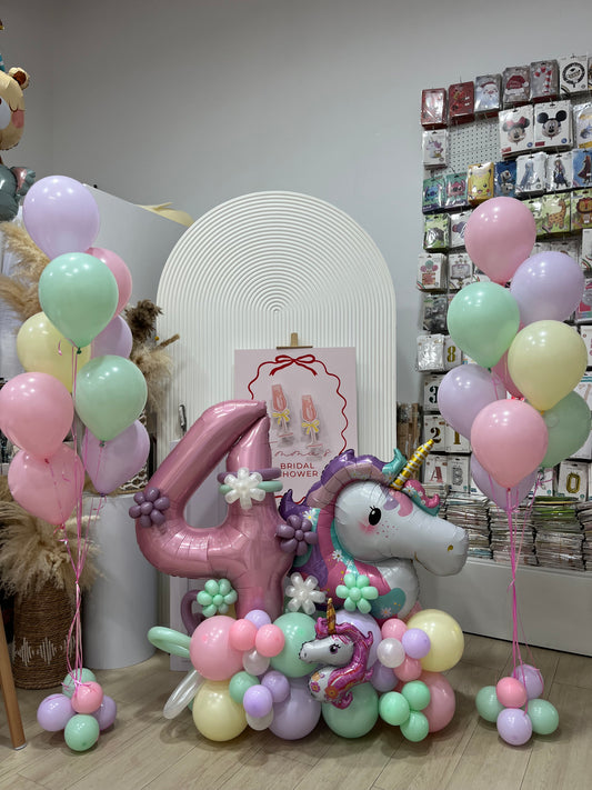 Platform Pink Number '4’ with Balloons Pastel Colors Pink Green Blue Purple Yellow and Latex Helium Bunch Unicorn – Unicorn-Themed Customizable Design