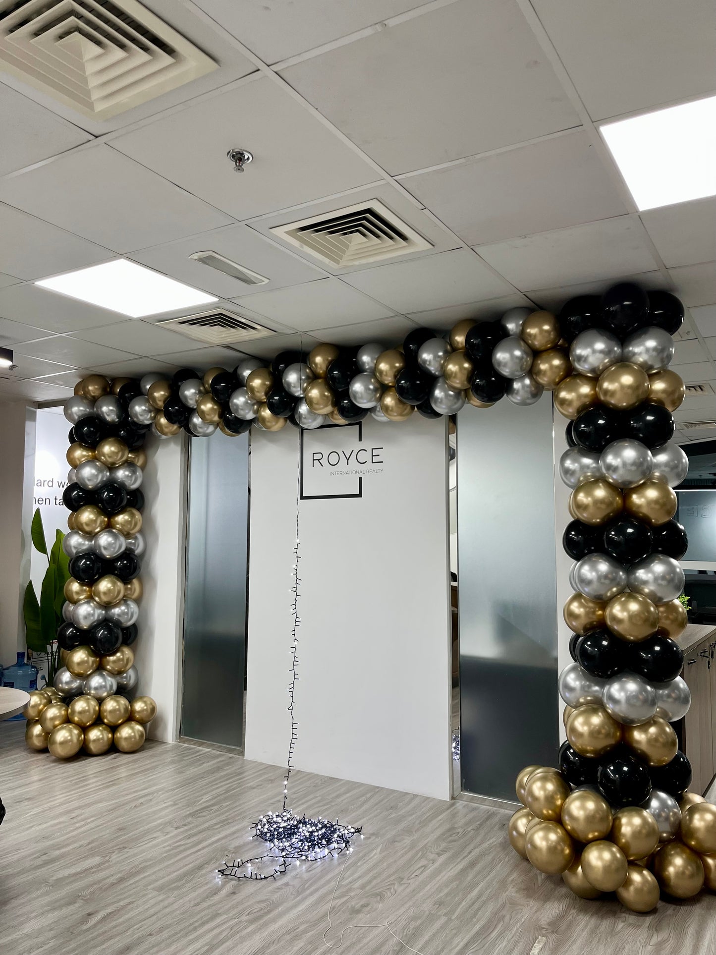 Company Event Arch Balloon Light Gold Silver Black - Customizable Design, Perfect for Company Event!