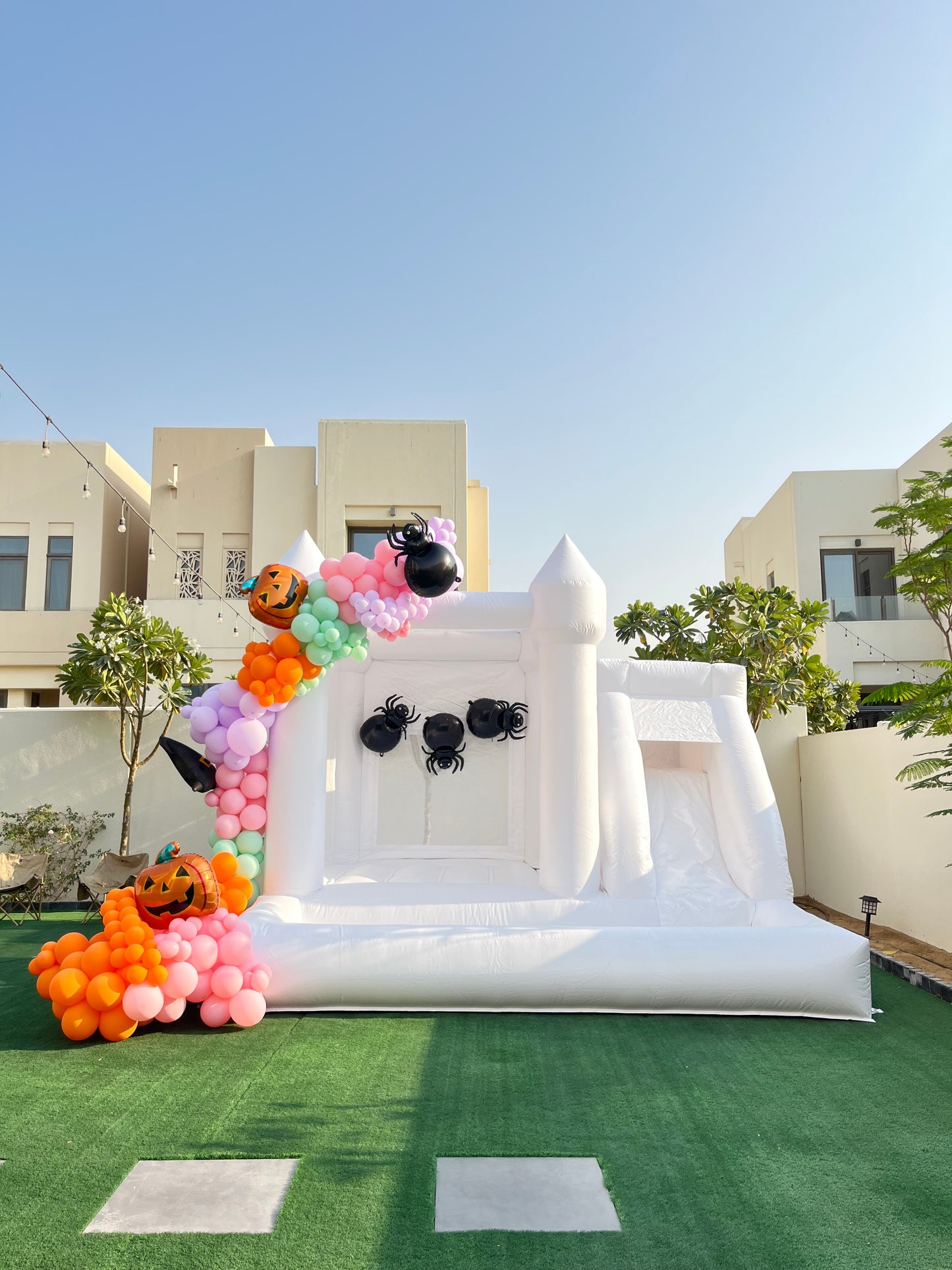 Bouncing Castle Rental 4x4m with Pit Balls and Balloon Garland Decoration - Perfect for Birthday!