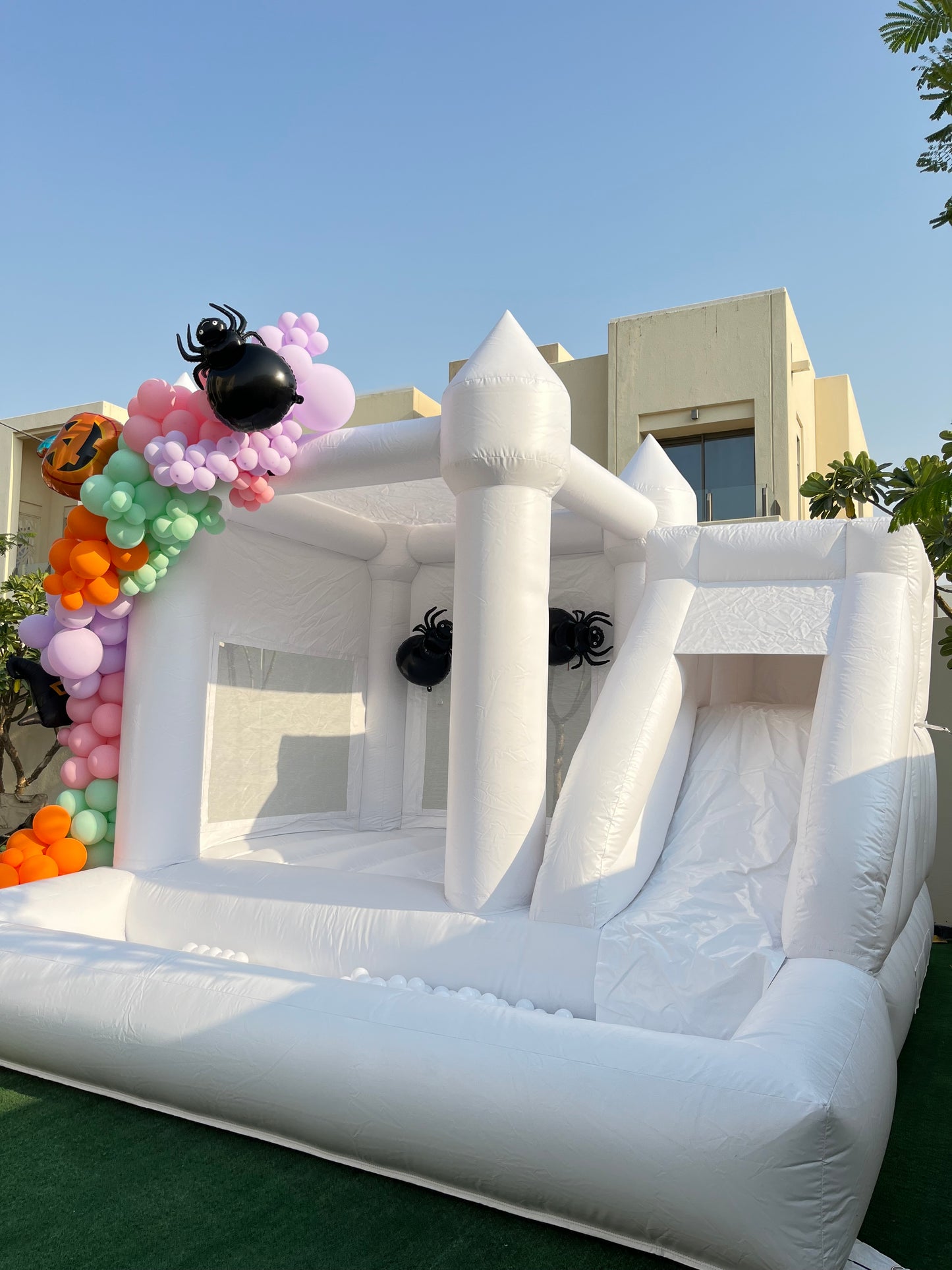 Bouncing Castle Rental 4x4m with Pit Balls and Balloon Garland Decoration - Perfect for Birthday!