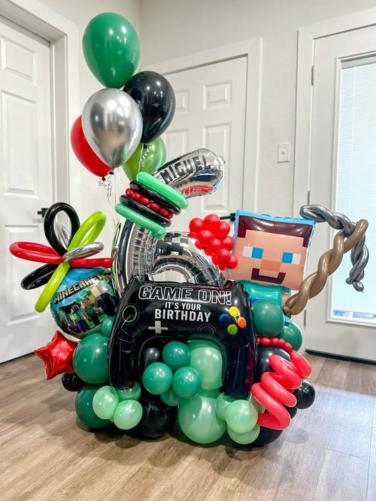 Platform Silver Number '6' with Sticker, Latex Red, Black and Green, Minecraft Character, Red and Blue Star and Circle Foil 'Happy Birthday' and Latex Helium Bunch - Minecraft-Themed Perfect for special occasions!