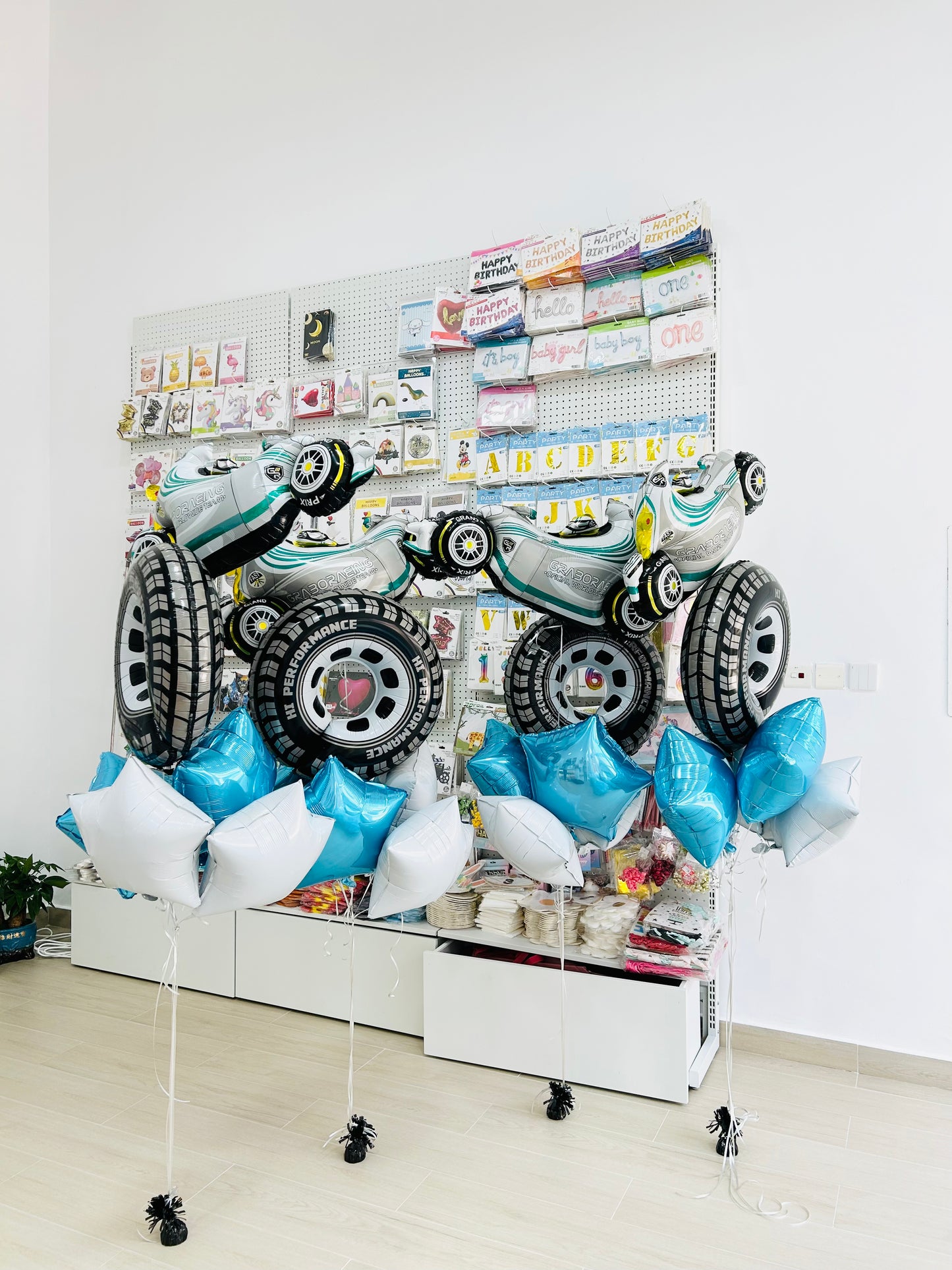 F1 Racing Car Black Tier Wheel Theme Kids Birthday Decoration decoration Helium Balloon Bouquet White Blue Black