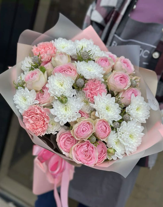 Mix of Roses and Carnation - Floral Fresh Bouquet